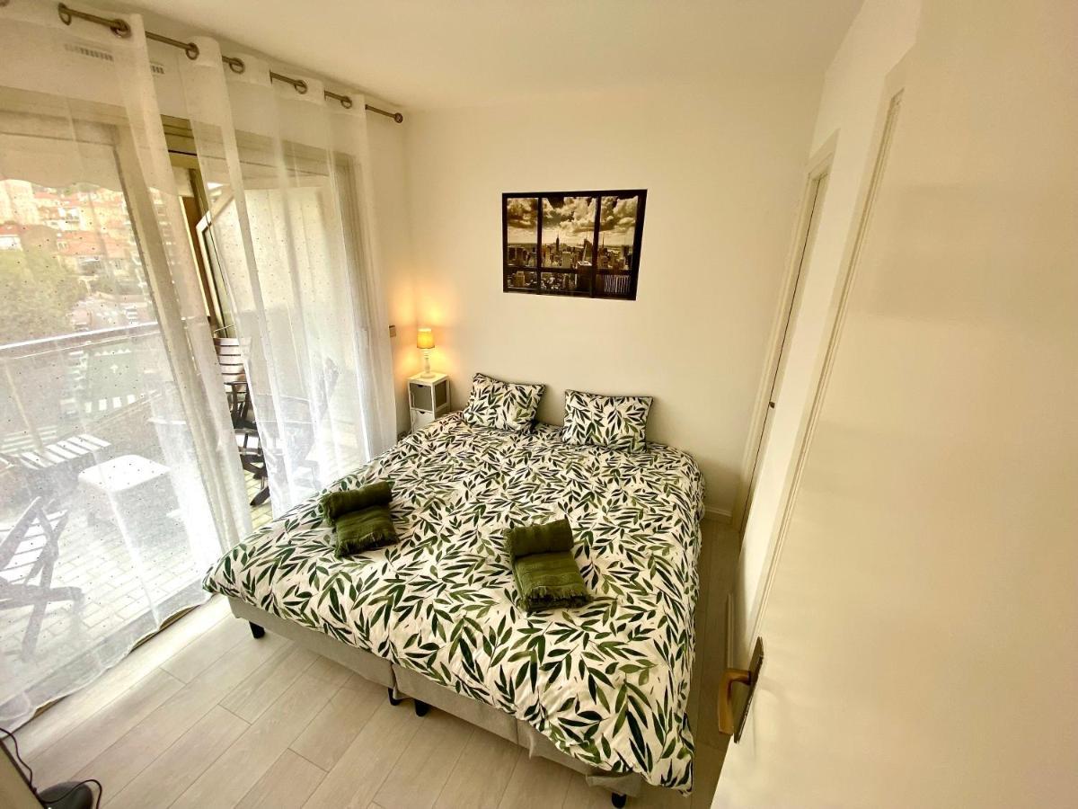 LE MAGNOLIA - TRÈS BEAU 2 PIÈCES à 2 MIN DU CENTRE-VILLE Cannes Ngoại thất bức ảnh